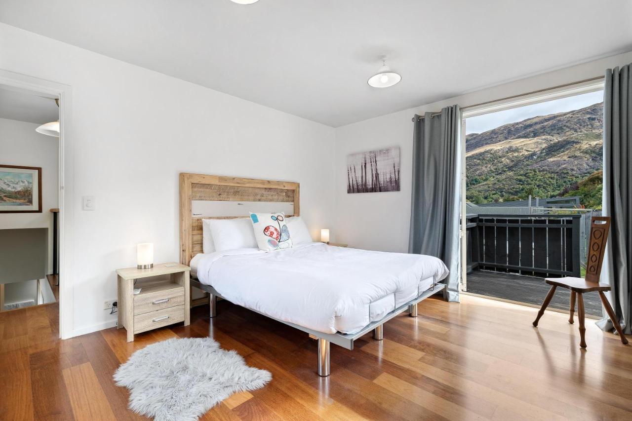 Lake And Mountain View Living Queenstown Eksteriør bilde